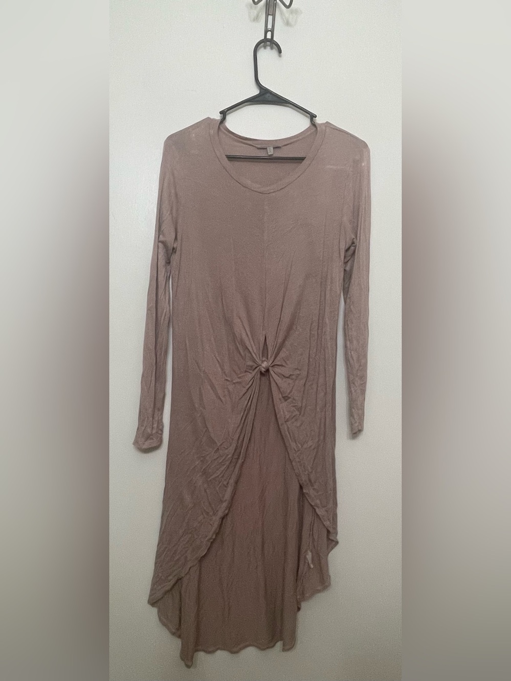#92b Charlotte Russe Taupe Solid Knot Front Knee Length Dress Long Sleeve M